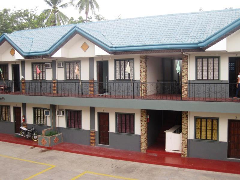 Jared Suites Upper Digos Екстериор снимка